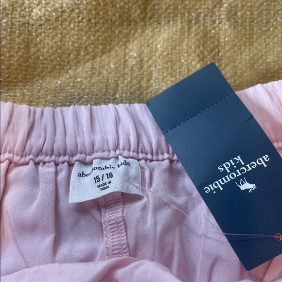 Abercrombie Kids Light Pink Ruffled Mini Skirt - Picture 2 of 4